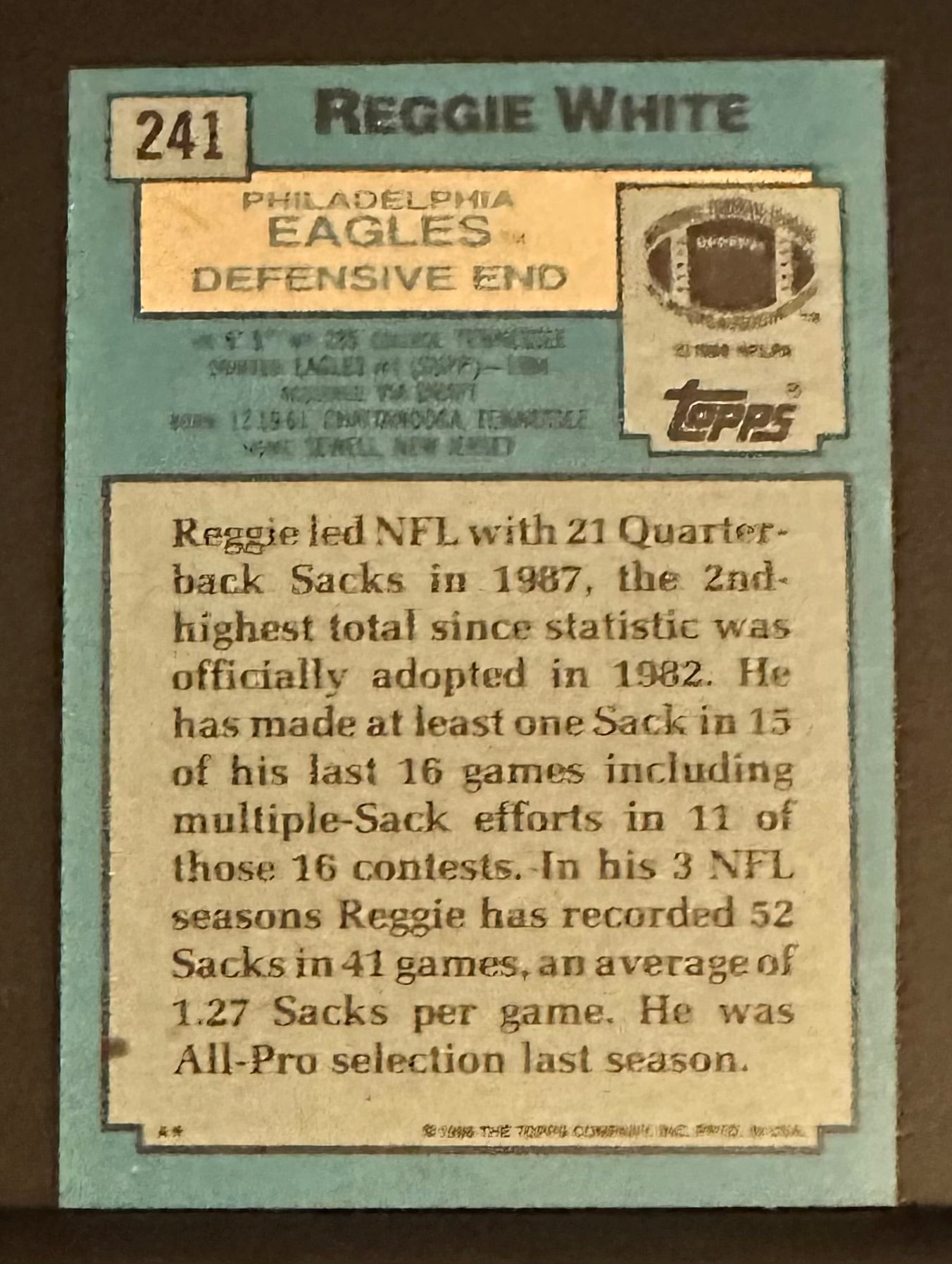 1988 Topps Reggie White # 241 - MINT - Box Opened 12.30.23