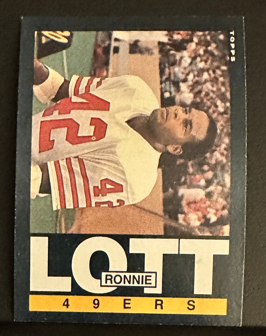 1985 Topps Set-Break # 156 Ronnie Lott - NM-MT