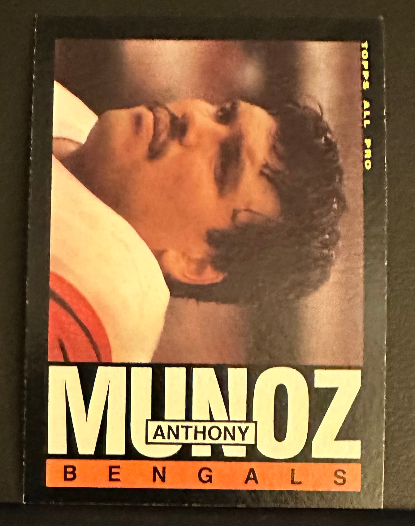 1985 Topps Set-Break # 219 Anthony Munoz - NM-MT